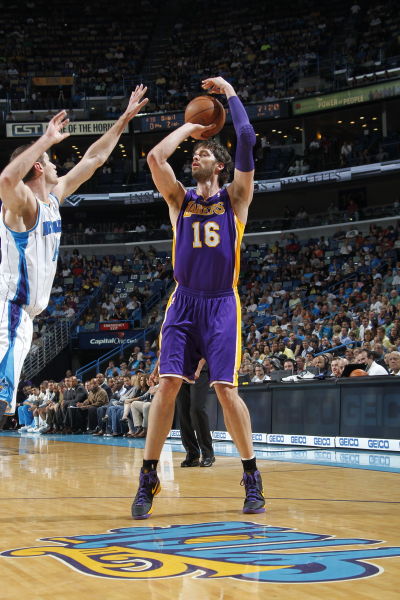 帮助莫斯托 帮助莫斯托